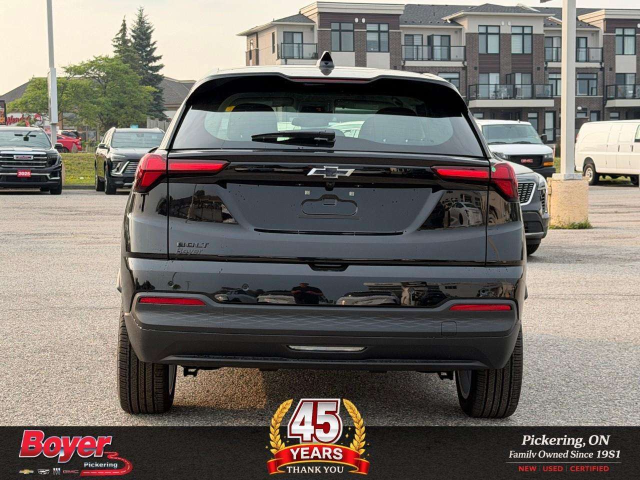 2027 Chevrolet Bolt LT PUBLIC CHARGING PACKAGE- 422 KM OF RANGE- 150 K — photo 1
