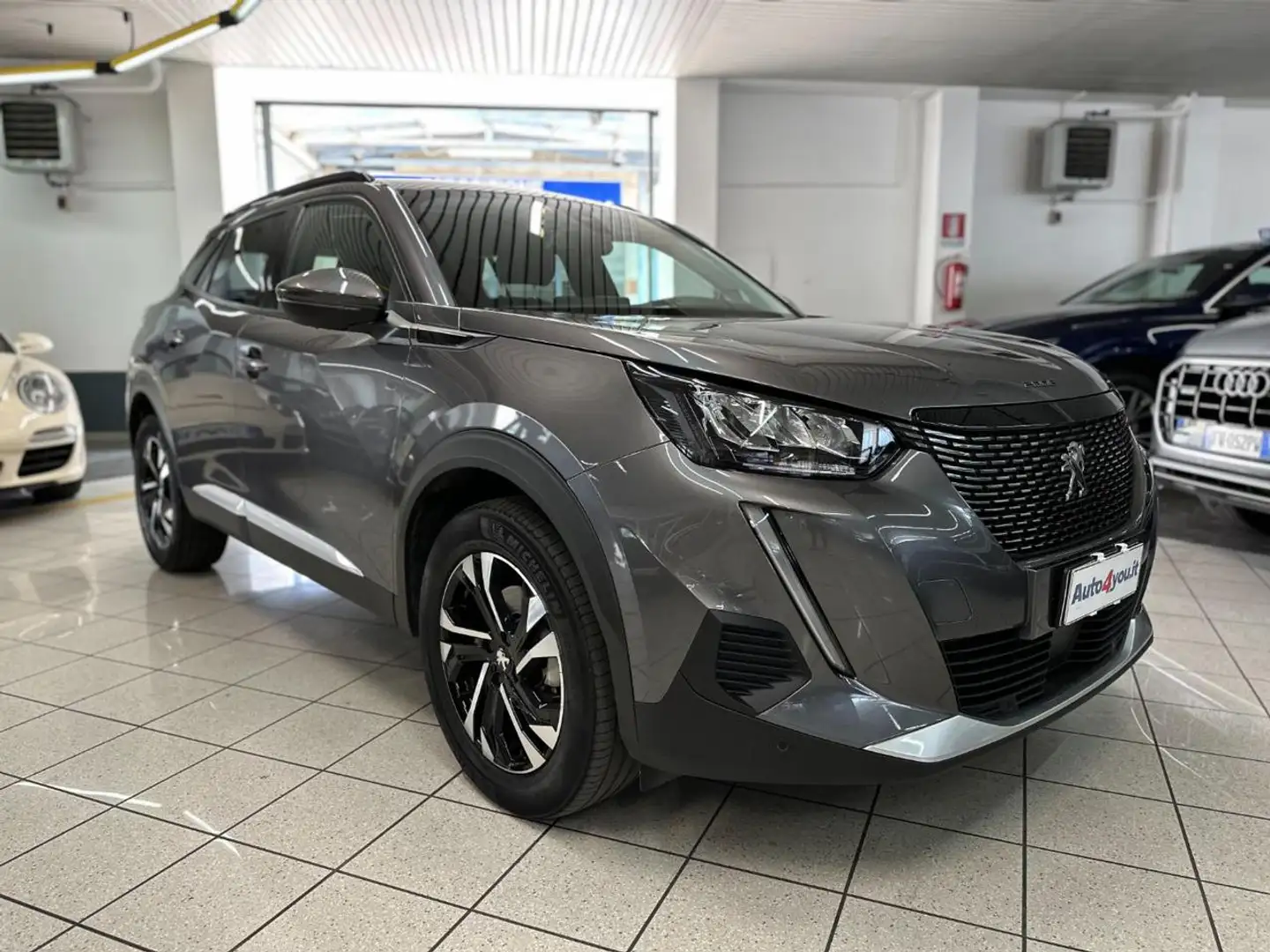 Peugeot 2008 BlueHDi 130 S&S EAT8 Allure - IVA ESP - UNI PROP Grigio - 1