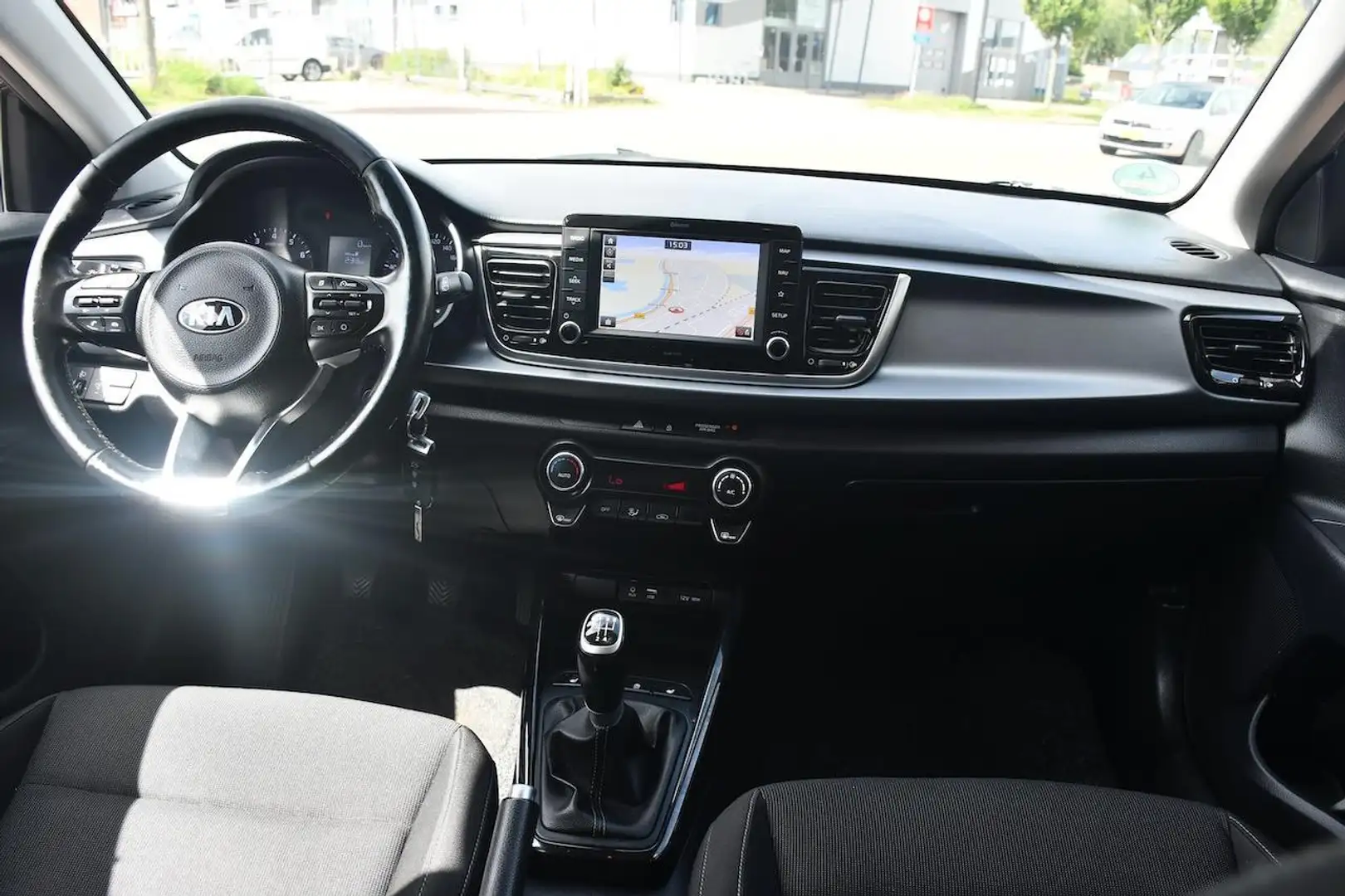 Kia Rio 1.0 TGDI DynamicLine CAMERA|Cruise|NAVI|CARPLAY| Gris - 2