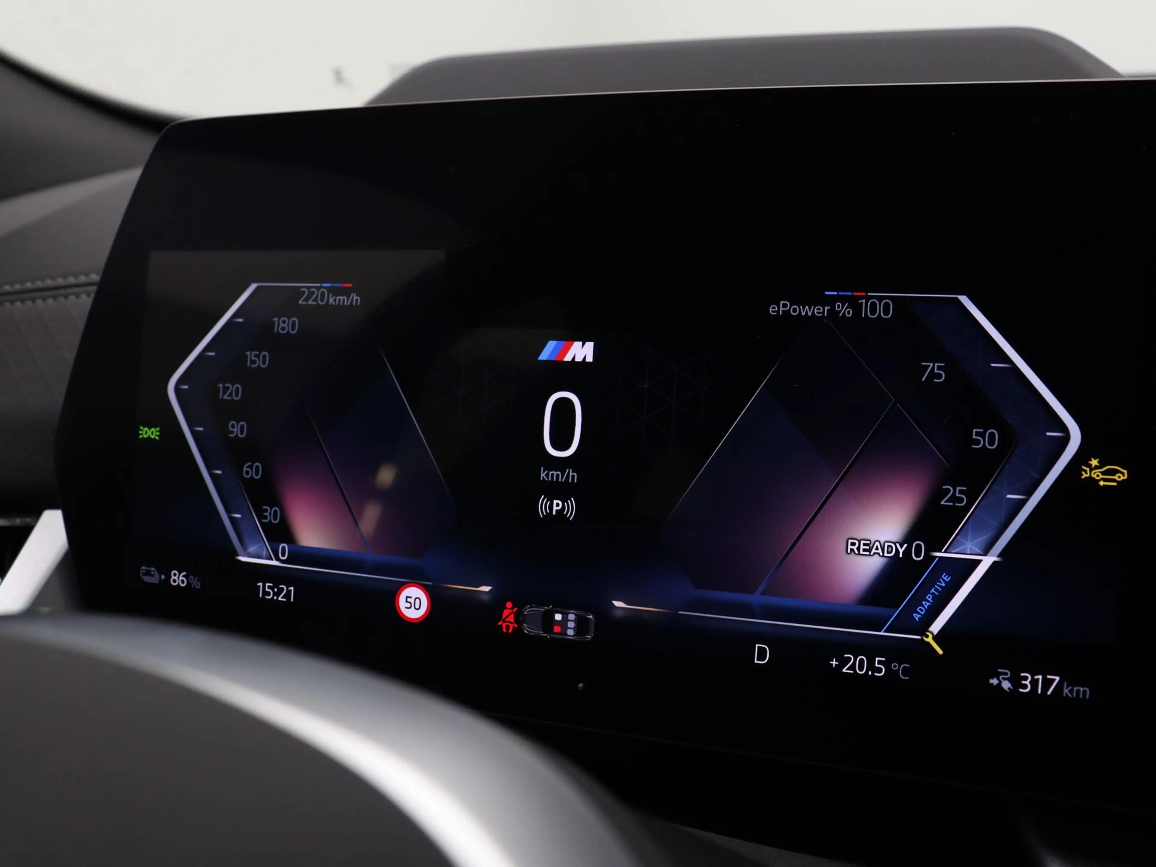 BMW iX2 xDrive30 67 kWh M Sport Edition — photo 3