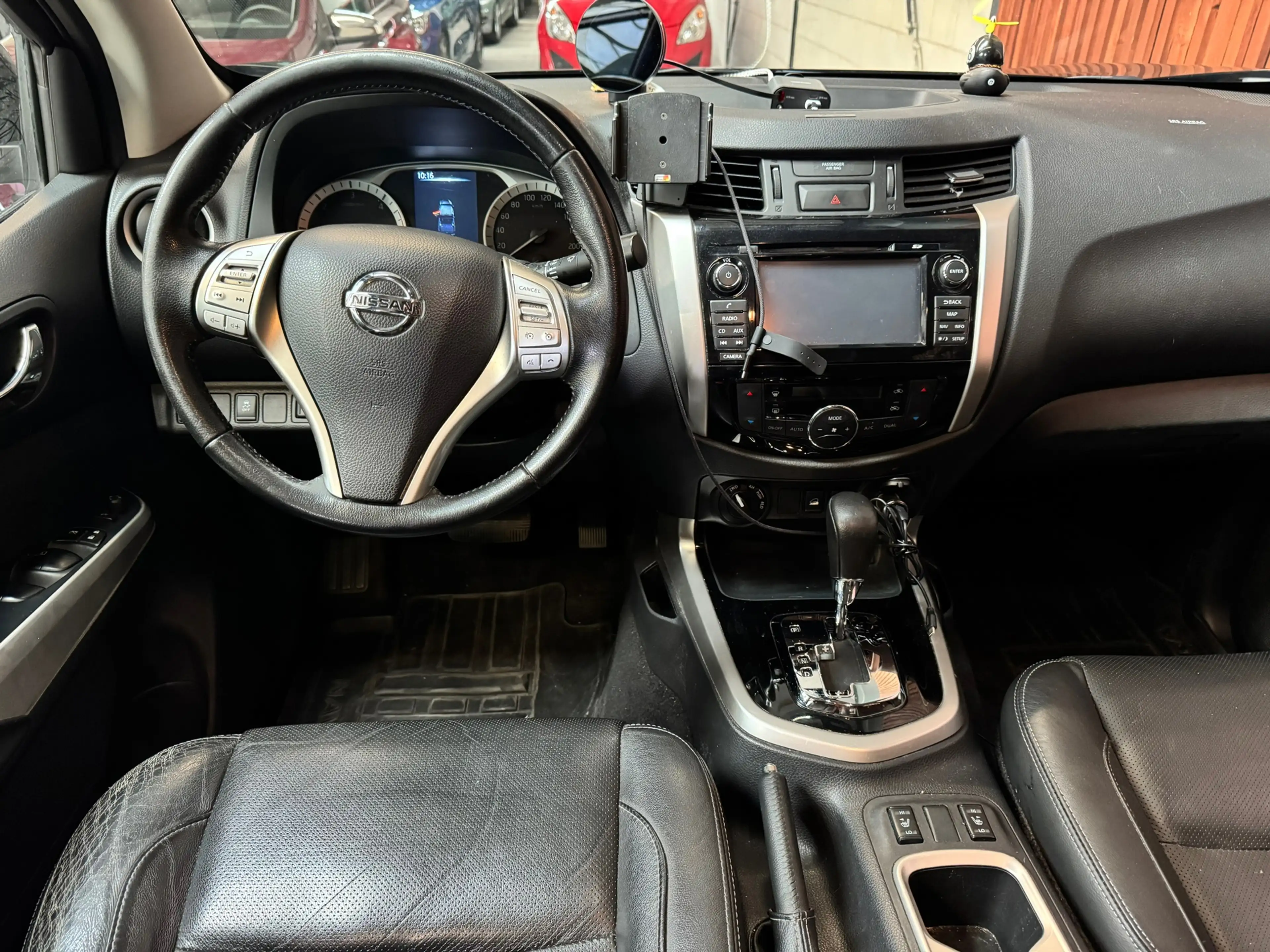 Nissan Navara 2.3 dCi AUT MARGE Tekna+ Double Cab 4WD NAVI-CLIMA — photo 10