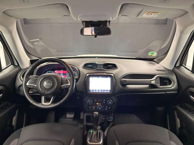 Jeep Renegade — photo 9
