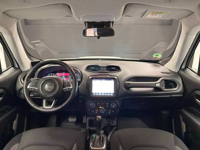 Jeep Renegade — photo 9