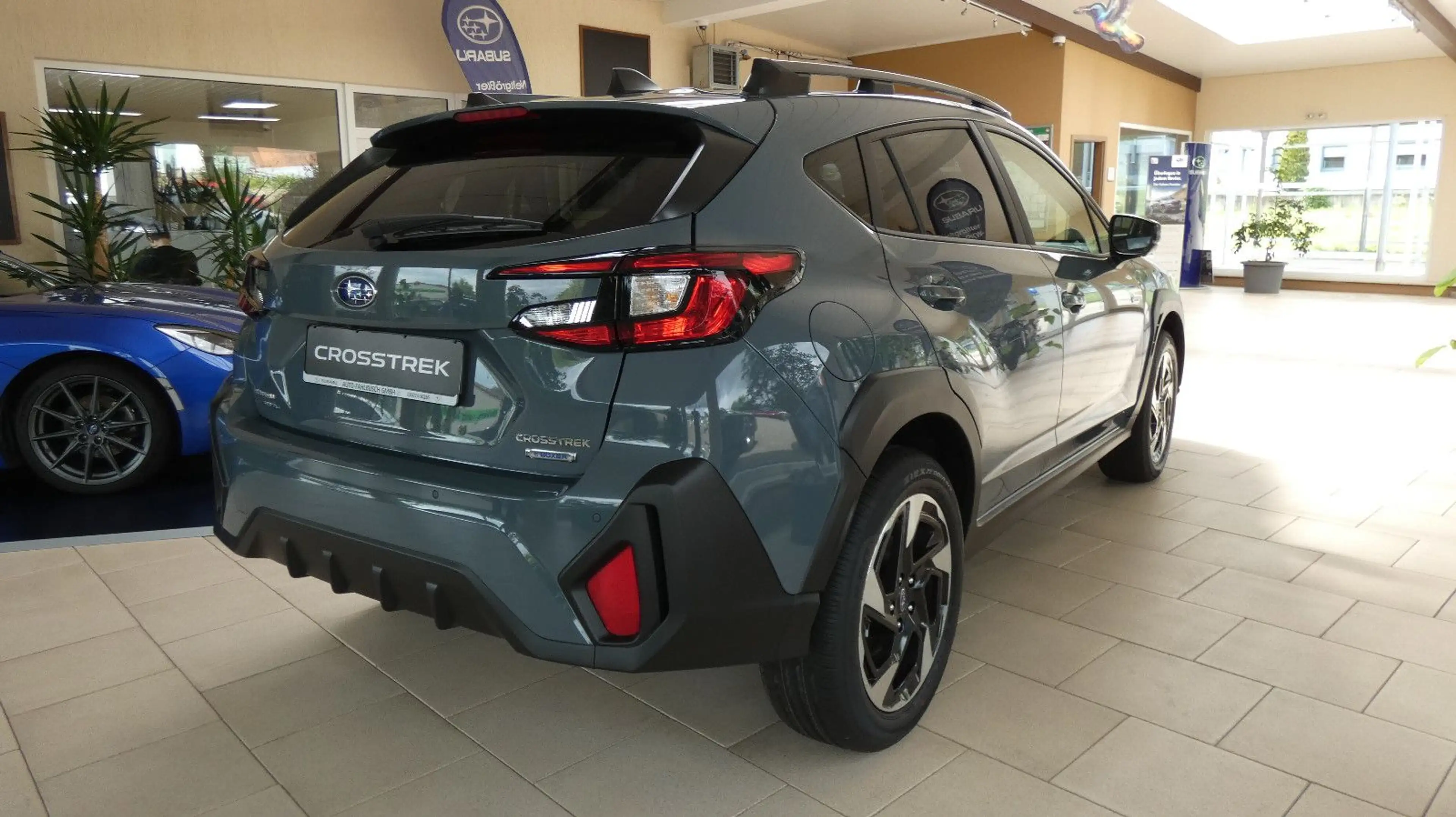 Subaru Crosstrek — photo 3