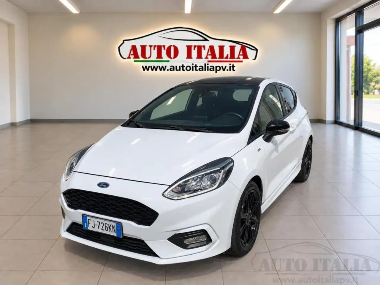 Ford Fiesta 1.5 TDCi 3 porte ST-Line — photo 1 of 15