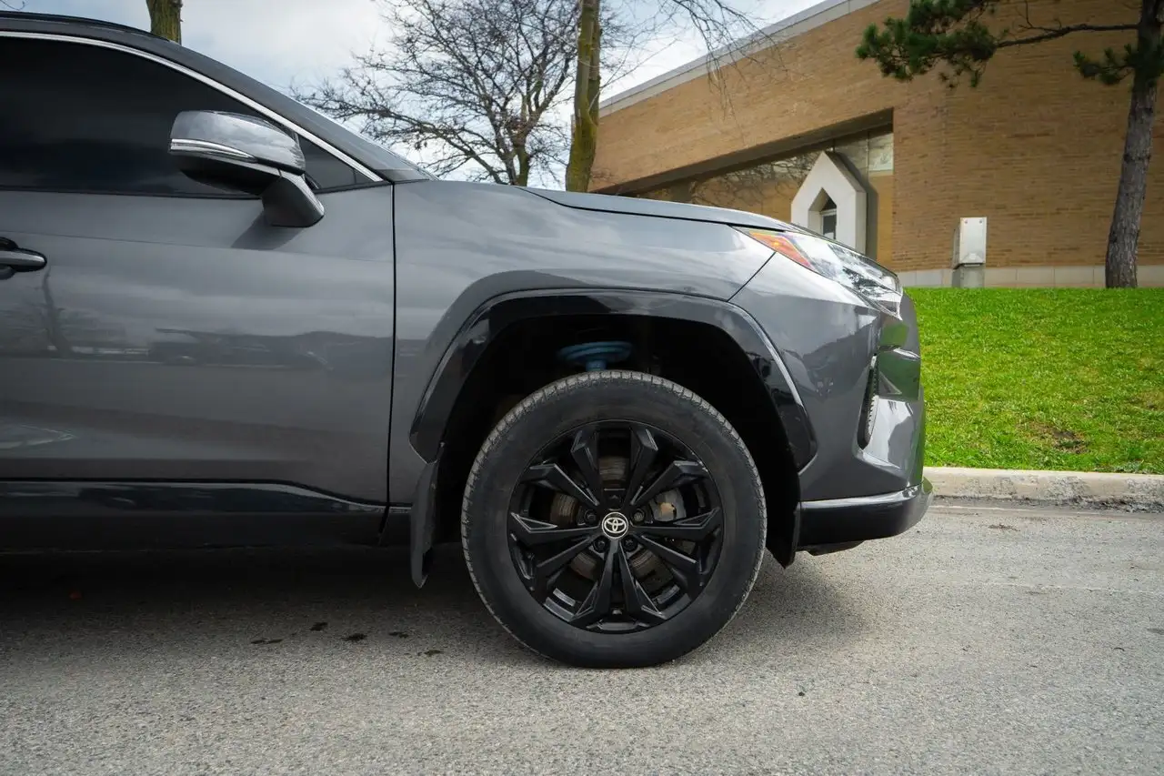 Toyota RAV 4 снимка Toyota RAV 4