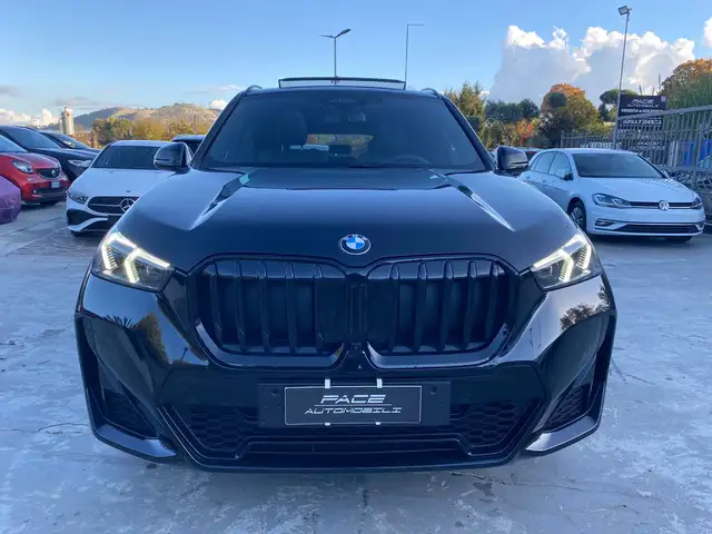 BMW X1 view 4