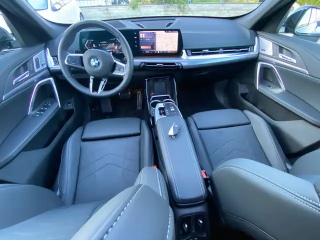 BMW X1 view 8