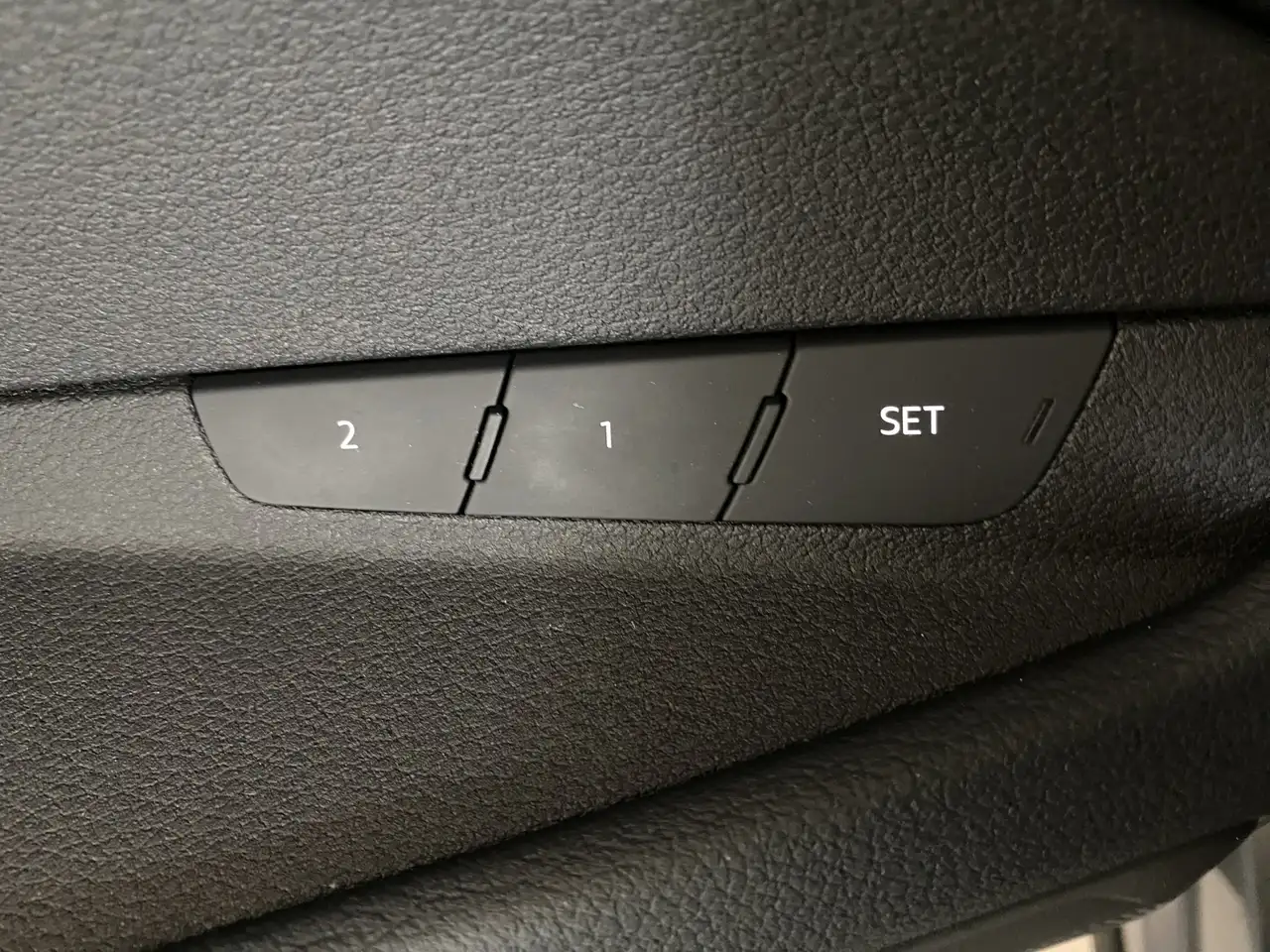 Audi e-tron 55 quattro Advanced edition Plus 95 kWh Panoramada, миниатюра 21