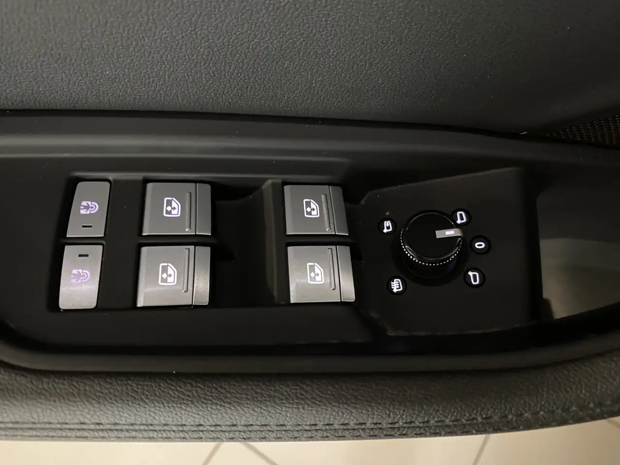Audi e-tron 55 quattro Advanced edition Plus 95 kWh Panoramada, миниатюра 12