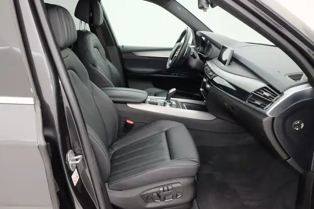 BMW X5 X5 view 10