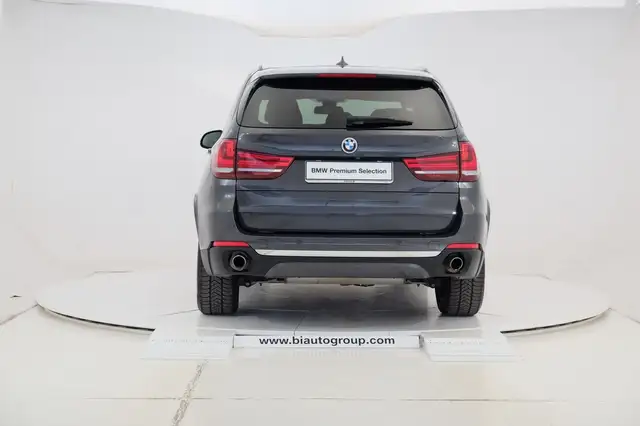 BMW X5 X5 view 4