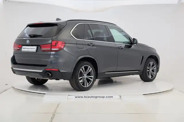 BMW X5 X5 view 5
