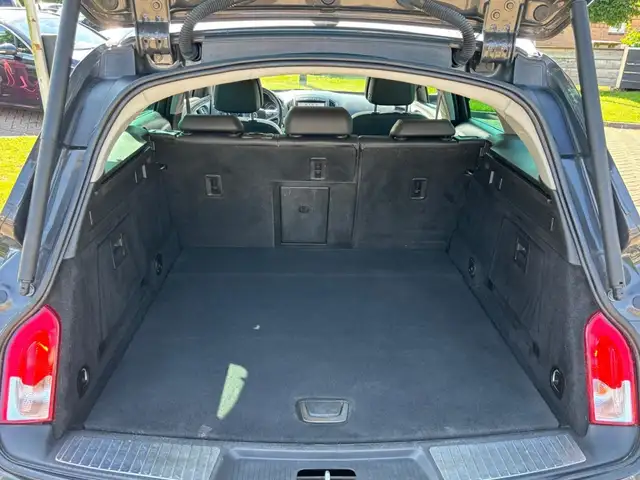 Opel Insignia view 15