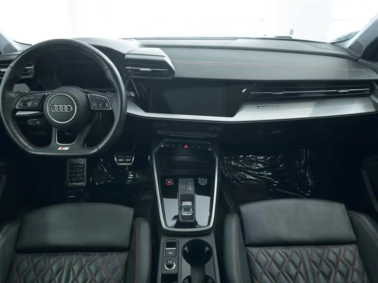 Audi S3 снимка Audi S3
