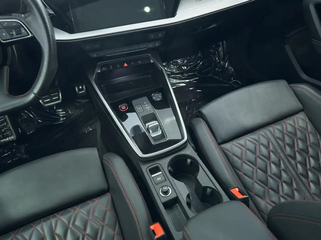 Audi S3 снимка Audi S3