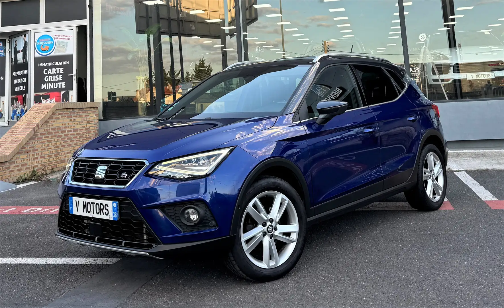 SEAT Arona TSI 115 FR X Auto New DSG7 Design' 1er Main Bleu - 1