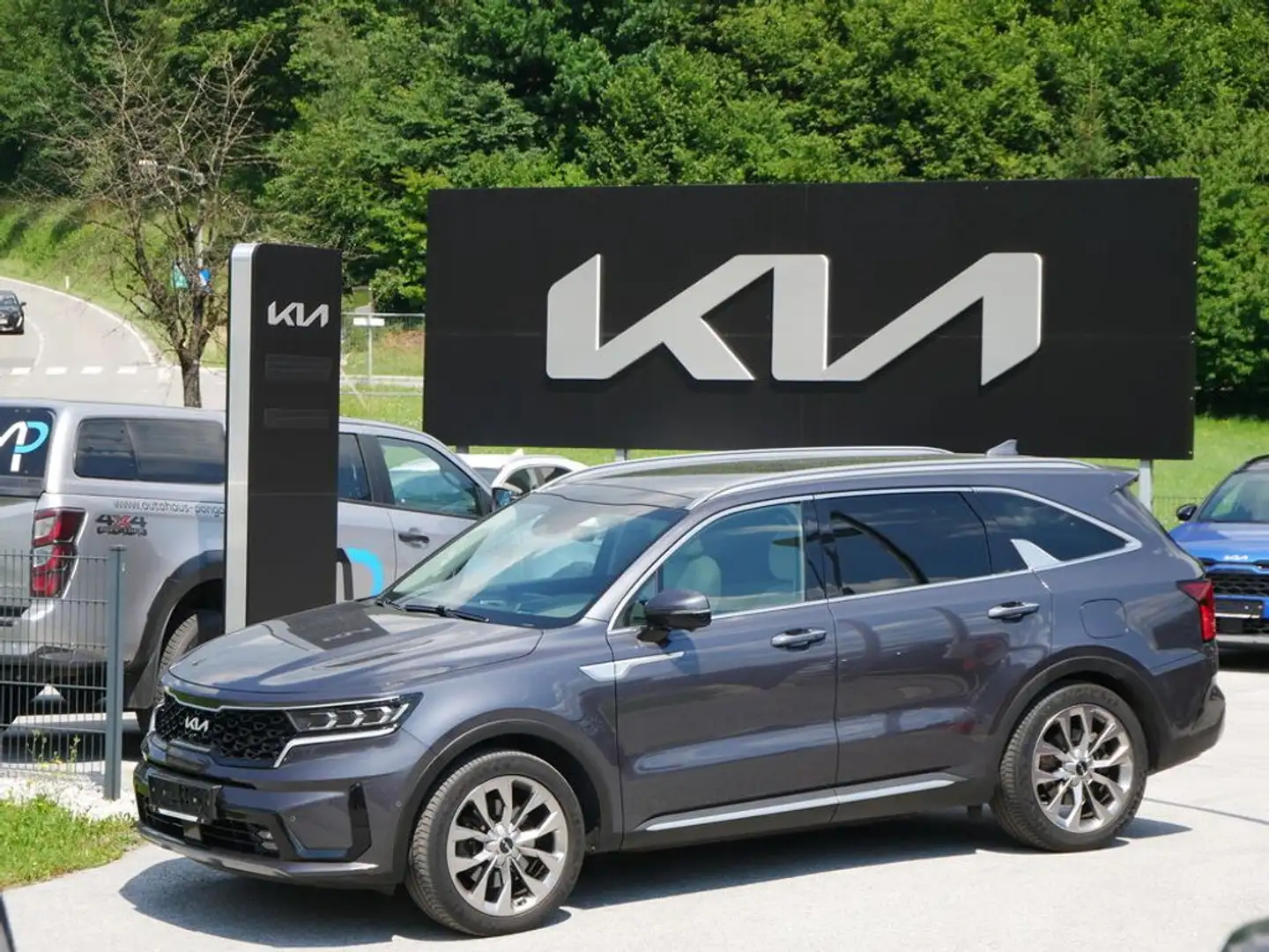 Kia Sorento 2,2 CRDi SCR AWD Platin DCT Grau - 1