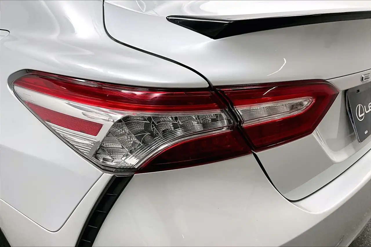 Toyota Camry снимка Toyota Camry