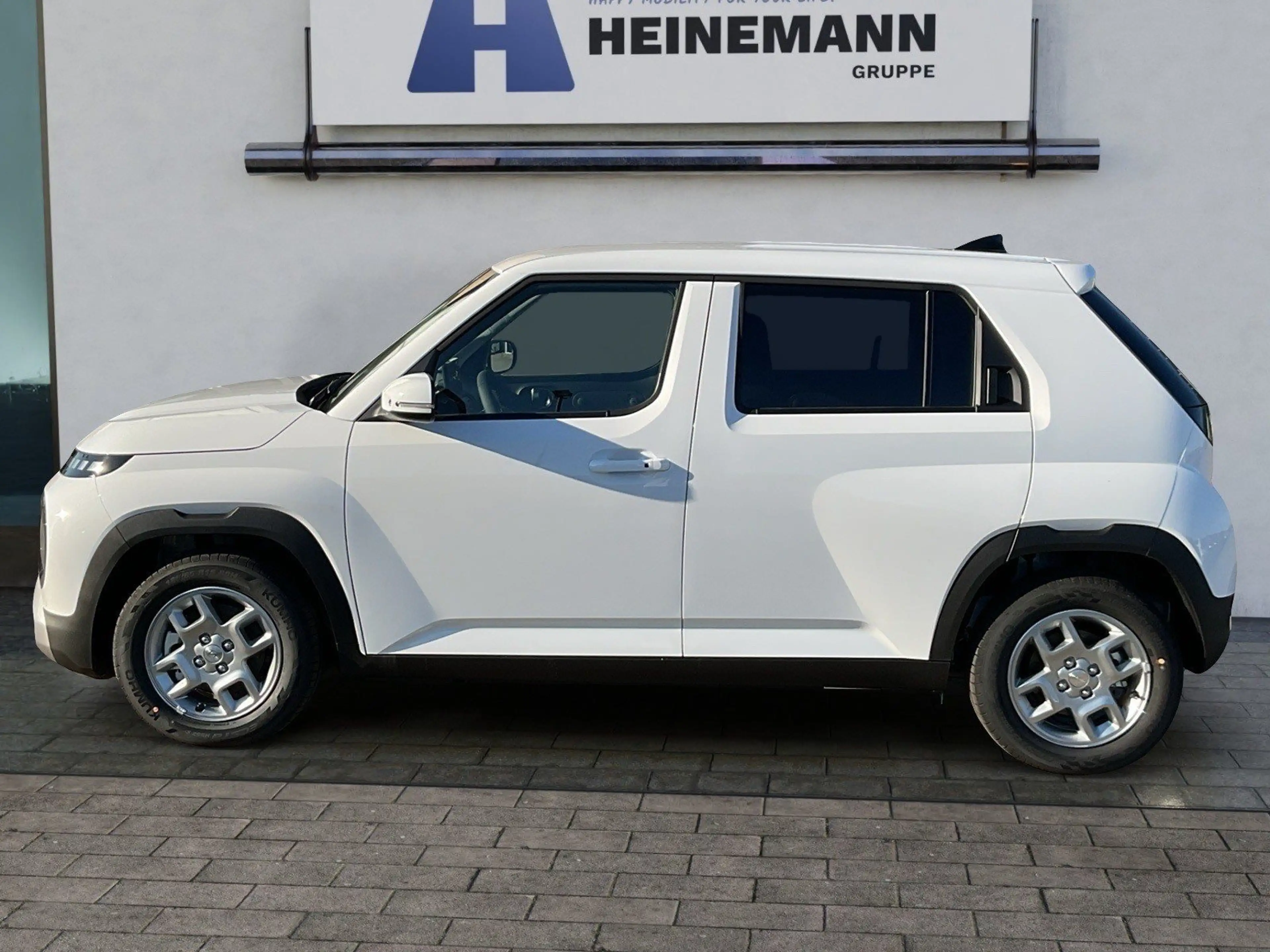 Hyundai Inster Trend (MY27) 49 kWh (115 PS)  Elektro-Komfort-Pake — photo 2