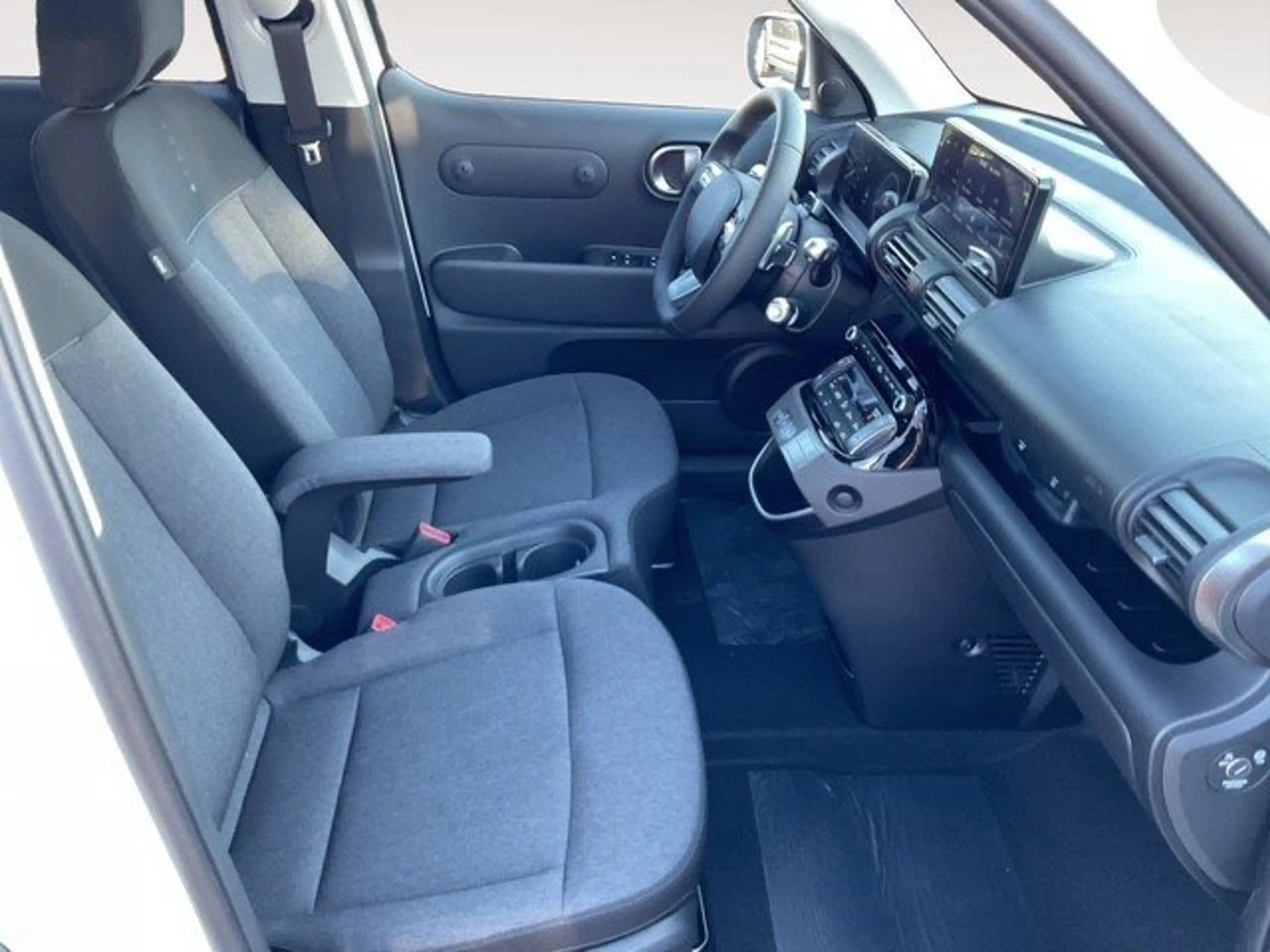 Hyundai Inster Trend (MY27) 49 kWh (115 PS)  Elektro-Komfort-Pake — photo 15