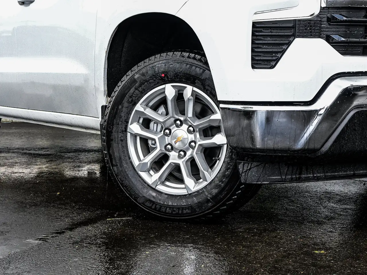 Chevrolet Silverado 1500 снимка Chevrolet Silverado 1500