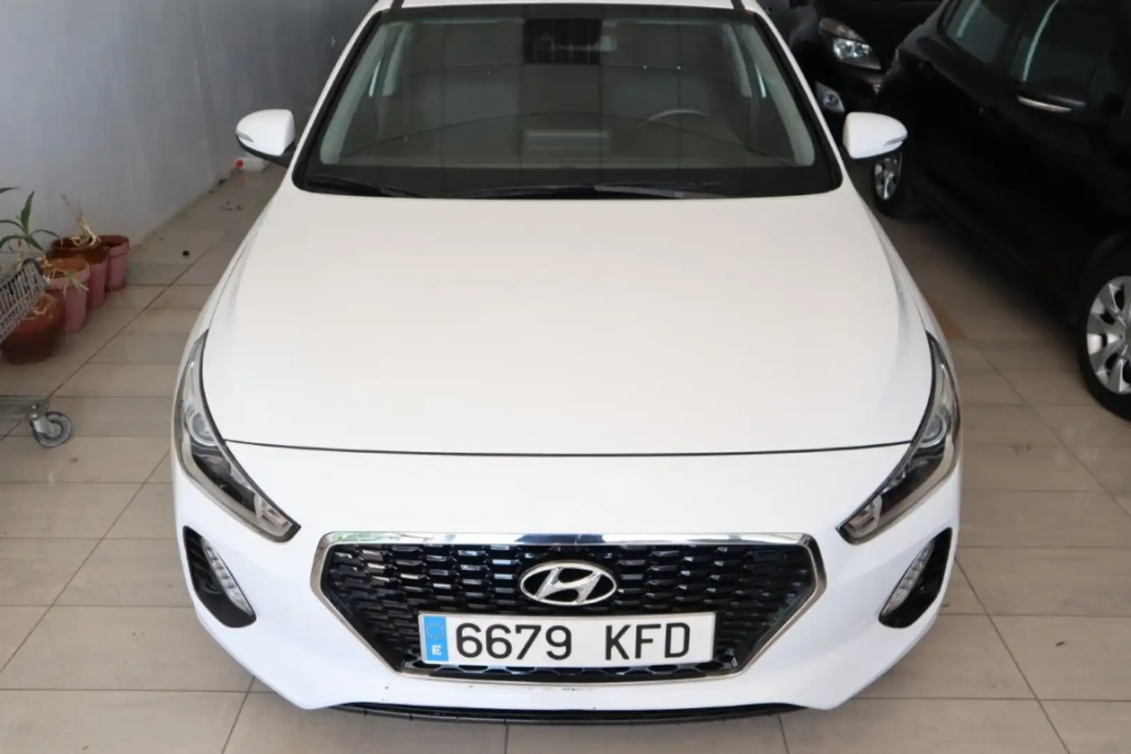 Hyundai i30 1.6CRDi Tecno 110 Blanco - 1