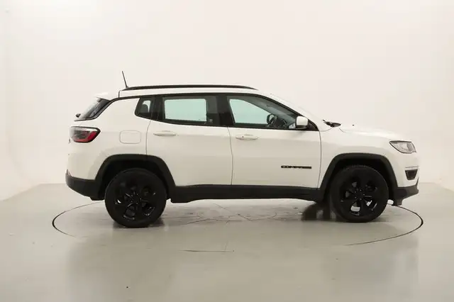 Jeep Compass view 6
