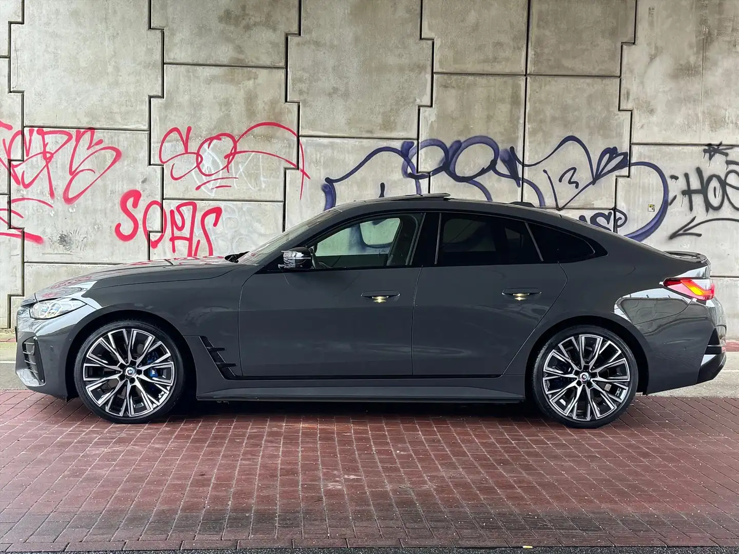 BMW i4 (g26) M50 Dravitgrau individual vol Grijs - 2