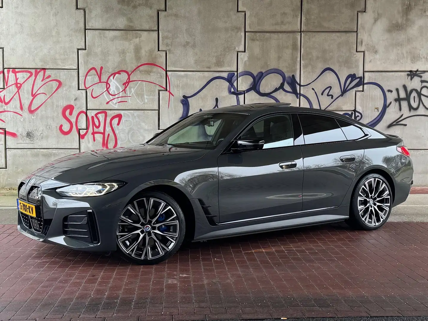 BMW i4 (g26) M50 Dravitgrau individual vol Grijs - 1