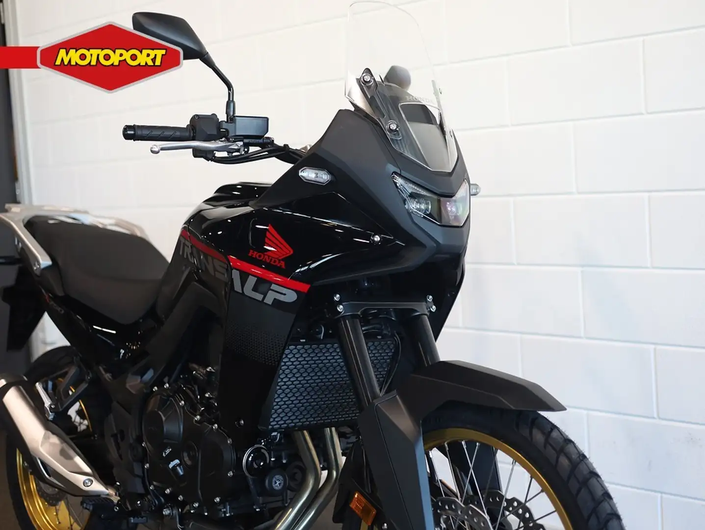 Honda XL 750 Transalp Noir - 2