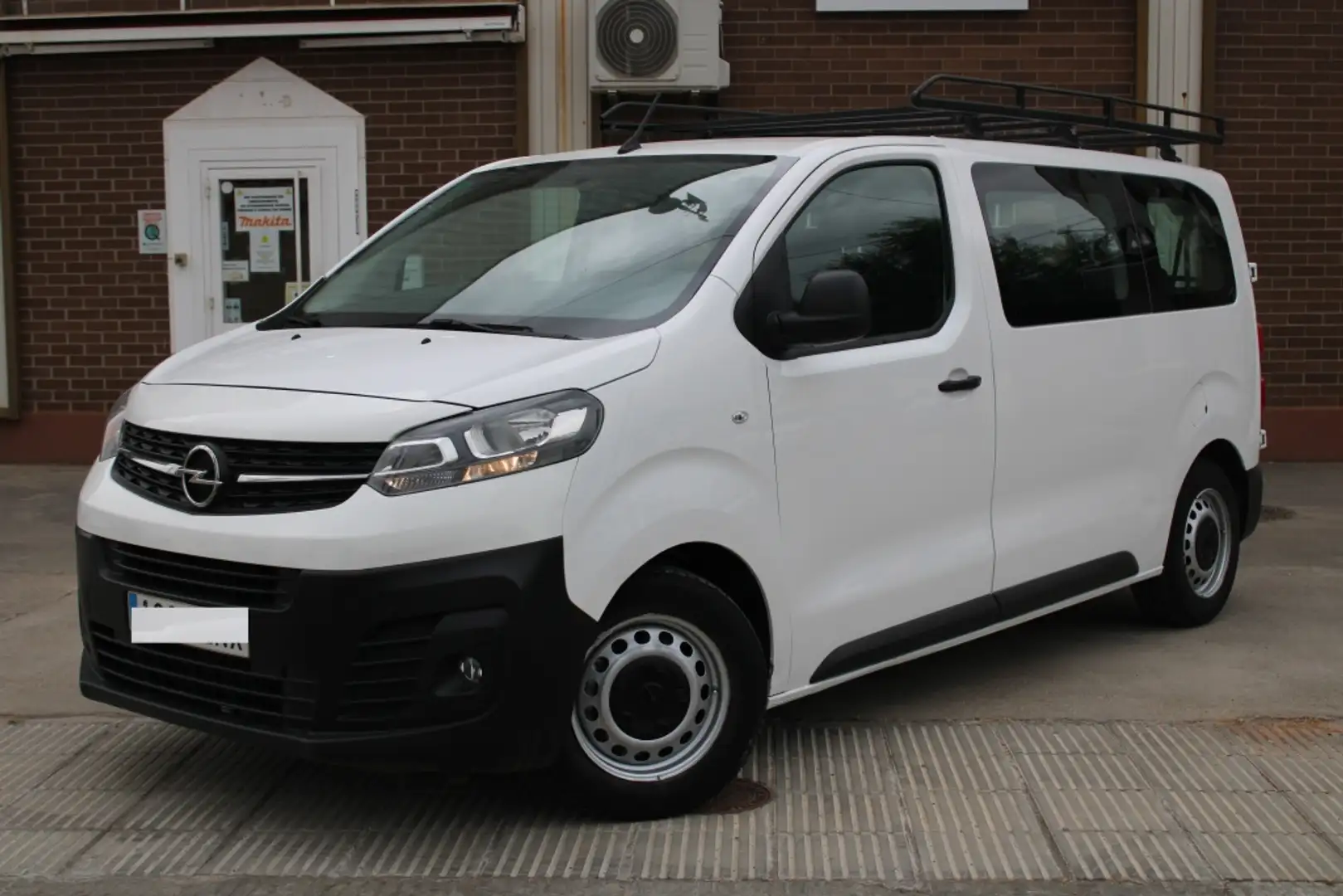 Opel Vivaro 1.5D M Carga Standard 120 Blanco - 1
