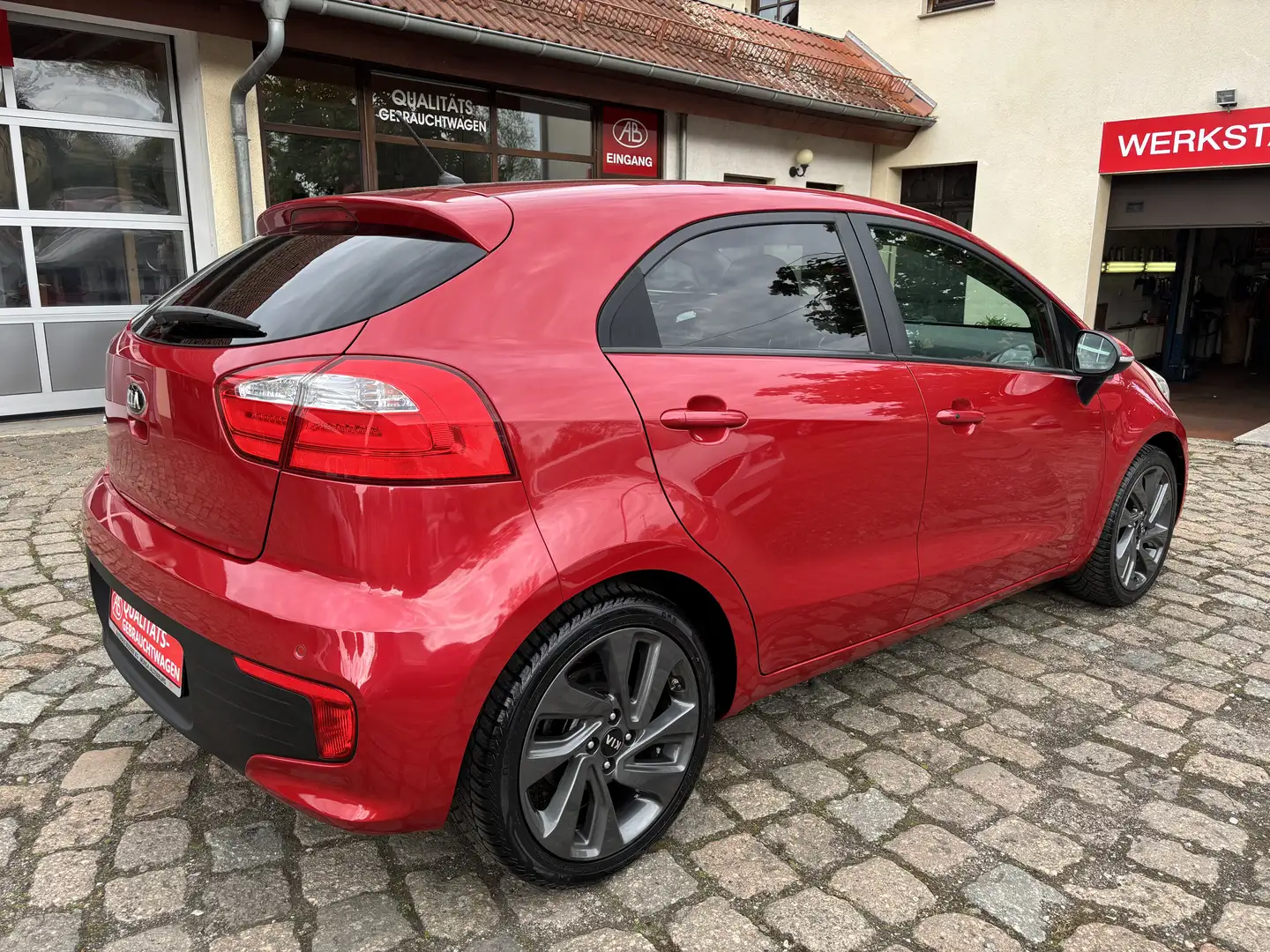 Kia Rio Spirit Rot - 2