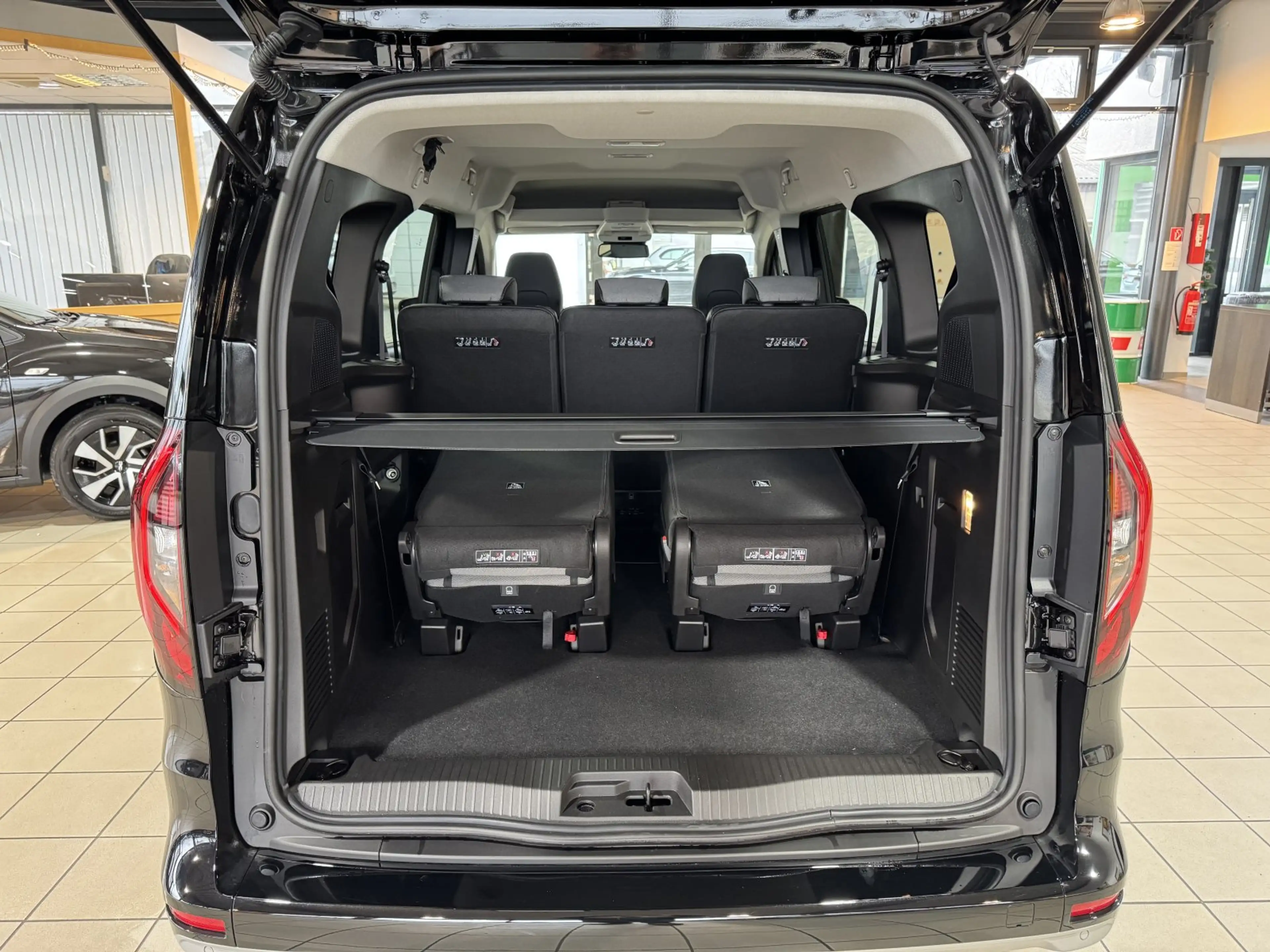 Renault Grand Kangoo L2 TCe 130 EDC Techno NAVI|LED|ACC|KA — photo 12