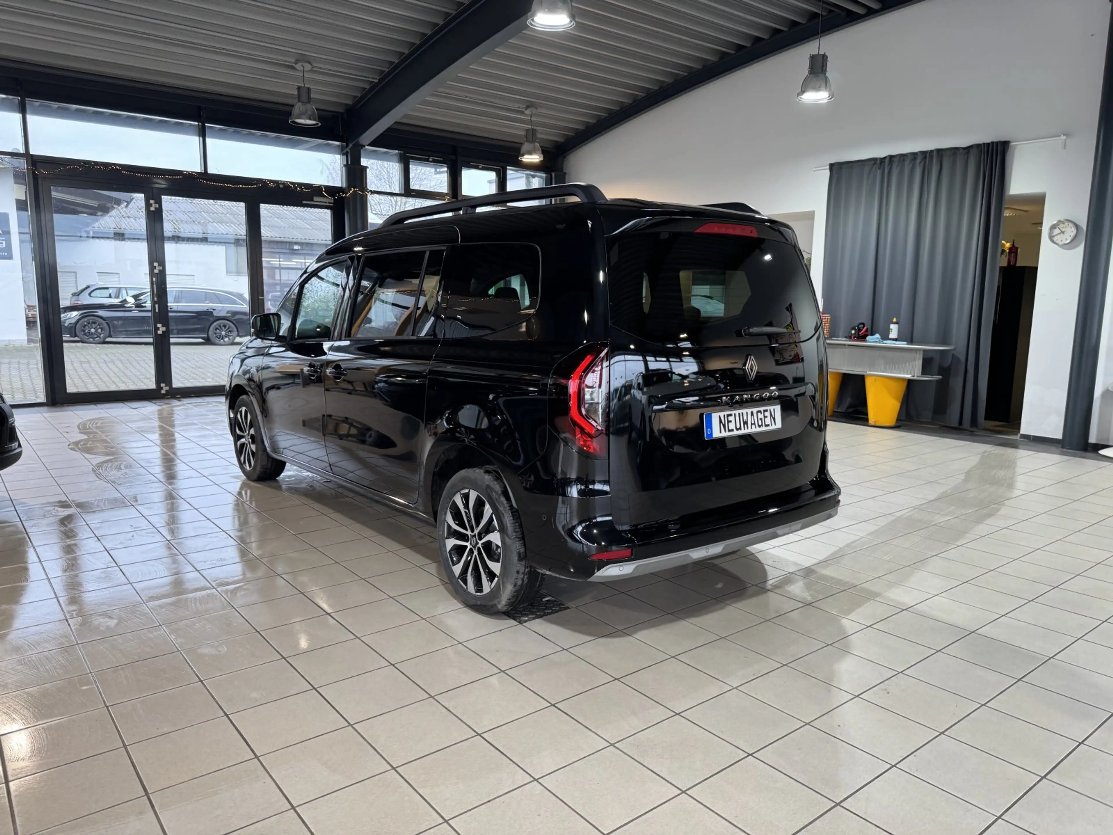 Renault Grand Kangoo L2 TCe 130 EDC Techno NAVI|LED|ACC|KA — photo 4