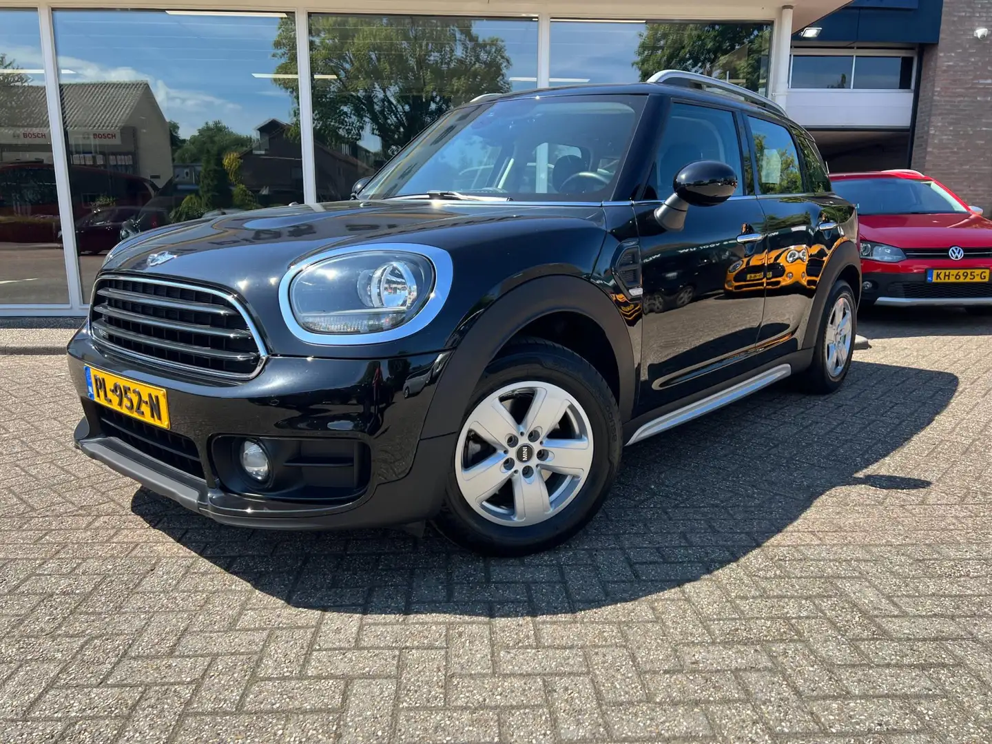 MINI Cooper Countryman Mini 1.5 Zwart - 2