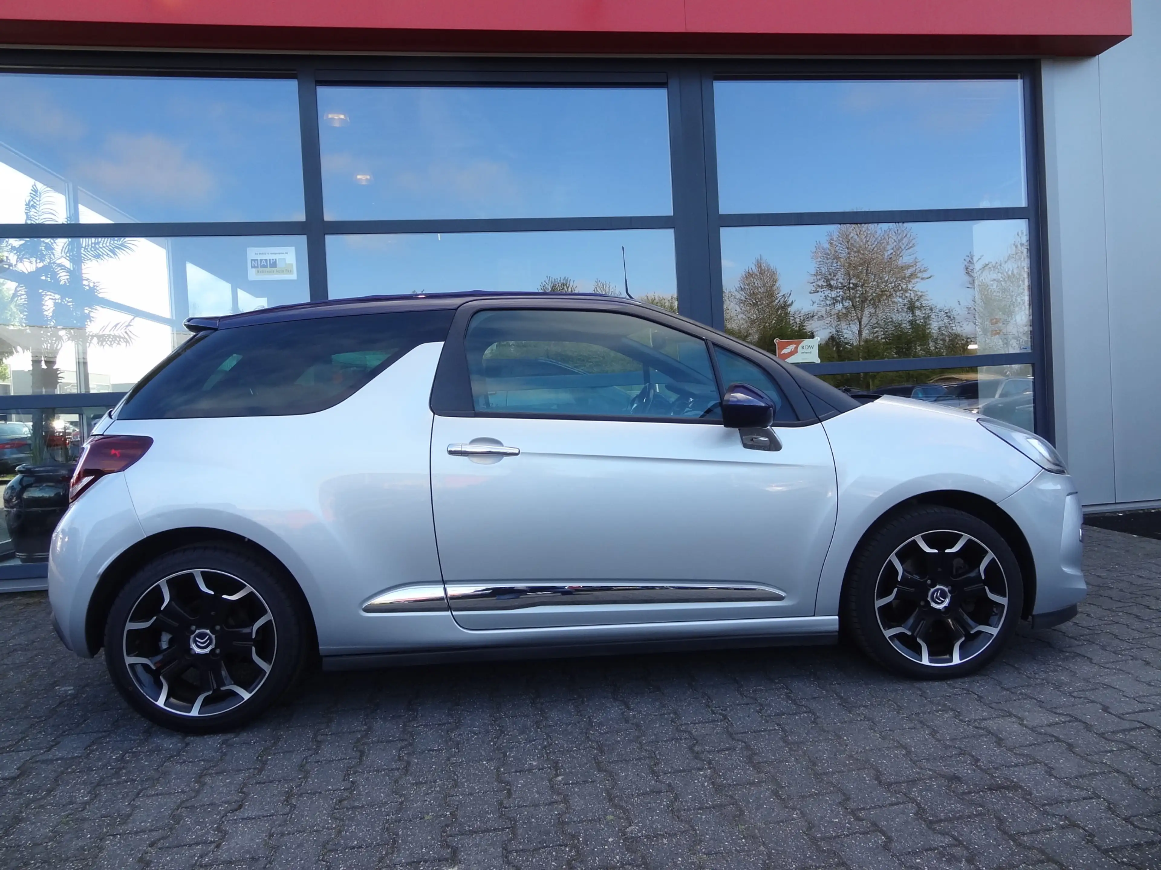 Citroen DS3 Cabrio 1.6 THP Sport Chic | CRUISE | OPEN DAK | LM — photo 11