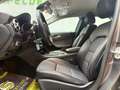 Mercedes-Benz GLA 200 CDI STYLE/KLIMATRONIC/SHZ/NAVI/TEMPOMAT Gris - thumbnail 10
