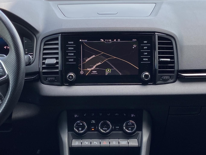 Skoda Karoq 1.5 TSI DSG SPORTLINE AHK+EL.HECK+SMART-LI — photo 12