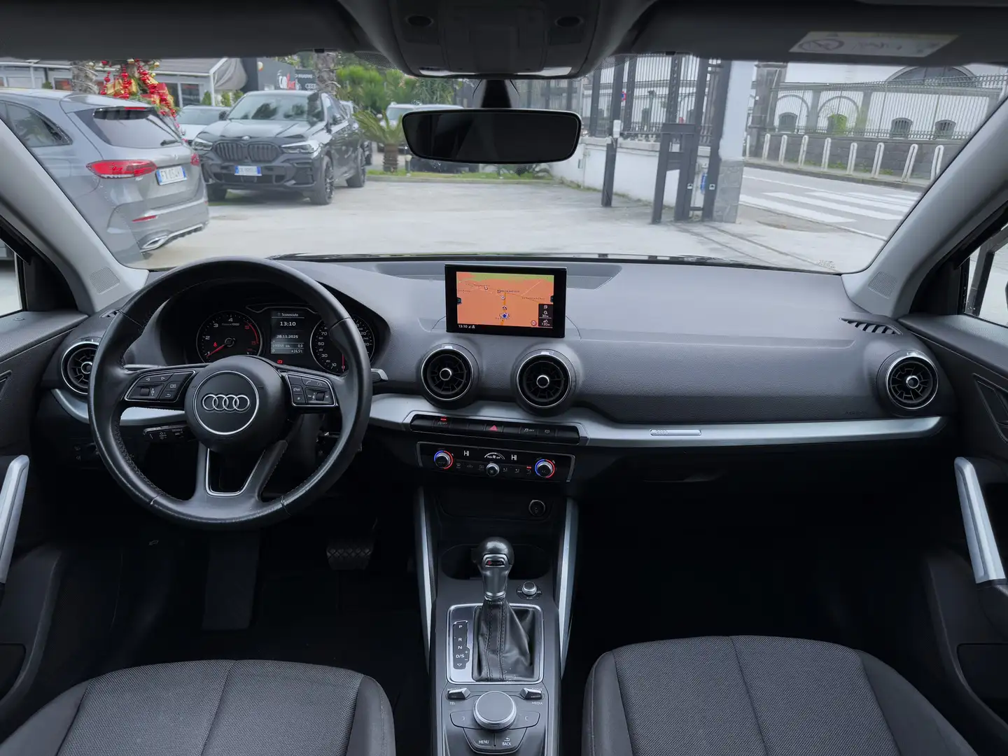 Audi Q2 30 TDI S line Edition S-tronic 116CV MATRIX Nero - 2