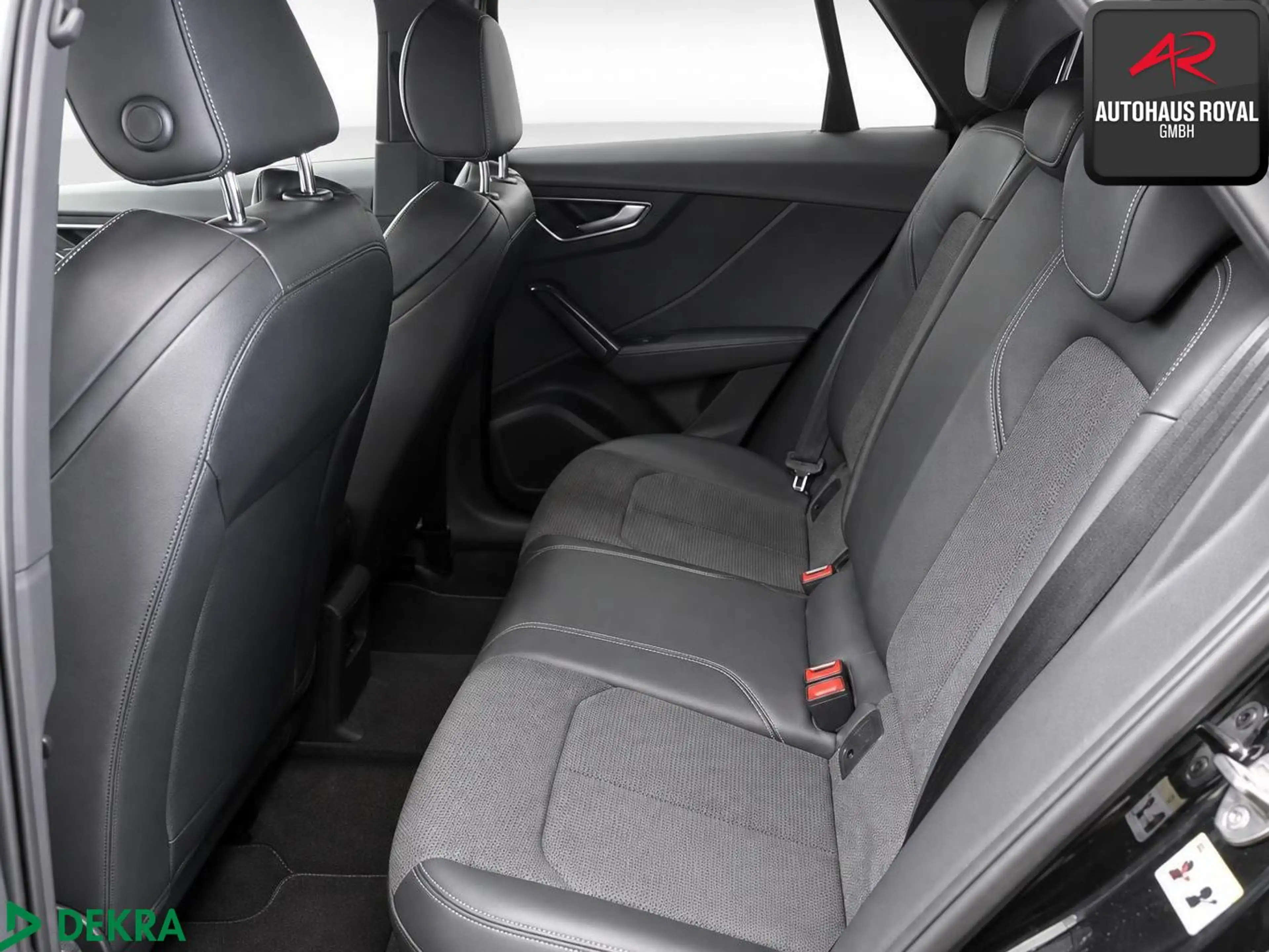 Audi SQ2 2.0 TFSI qu MATRIX,SONOS,PANORAMA,ACC,19ZOLL — photo 8