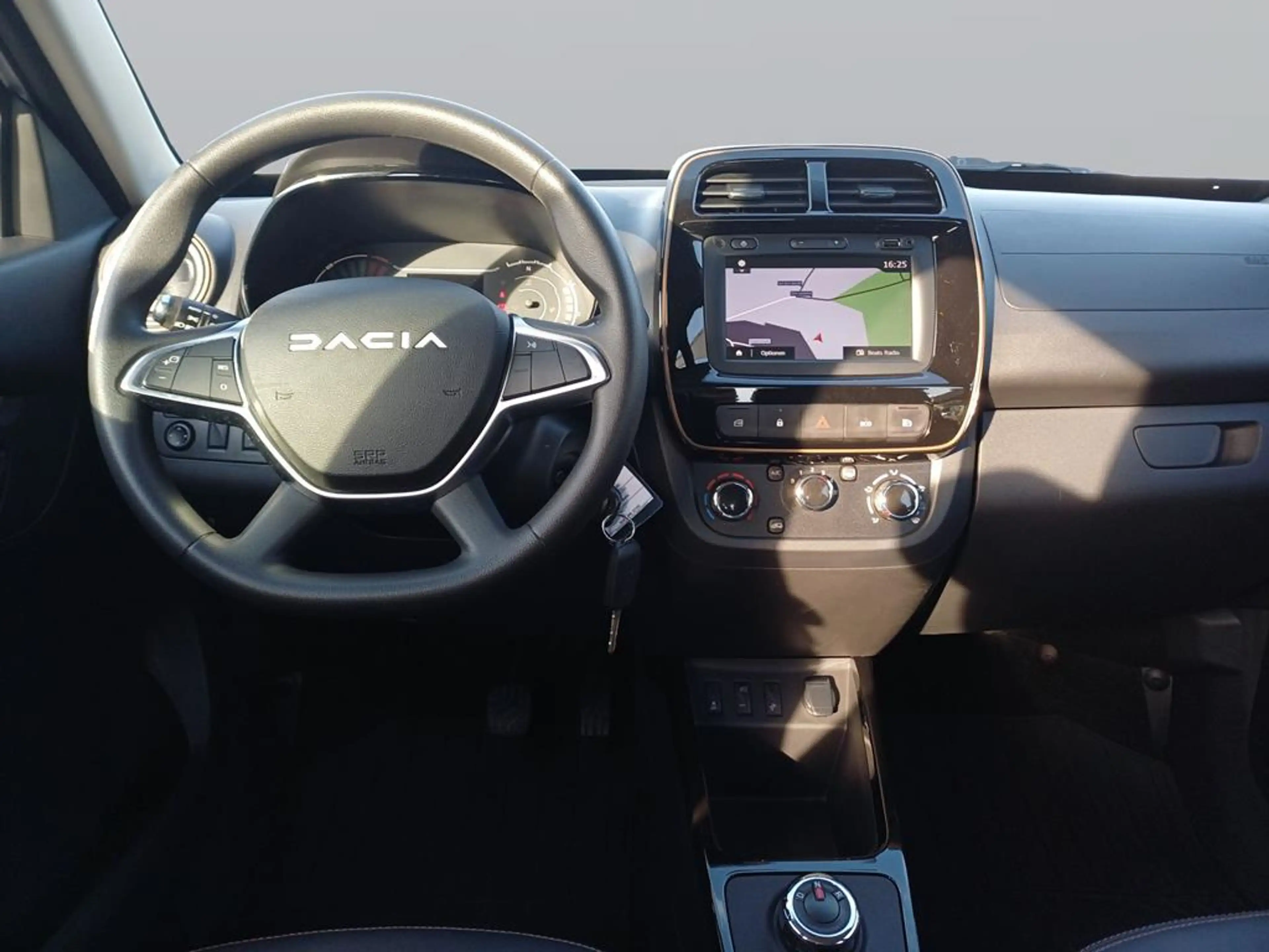 Dacia Spring Extreme — photo 10