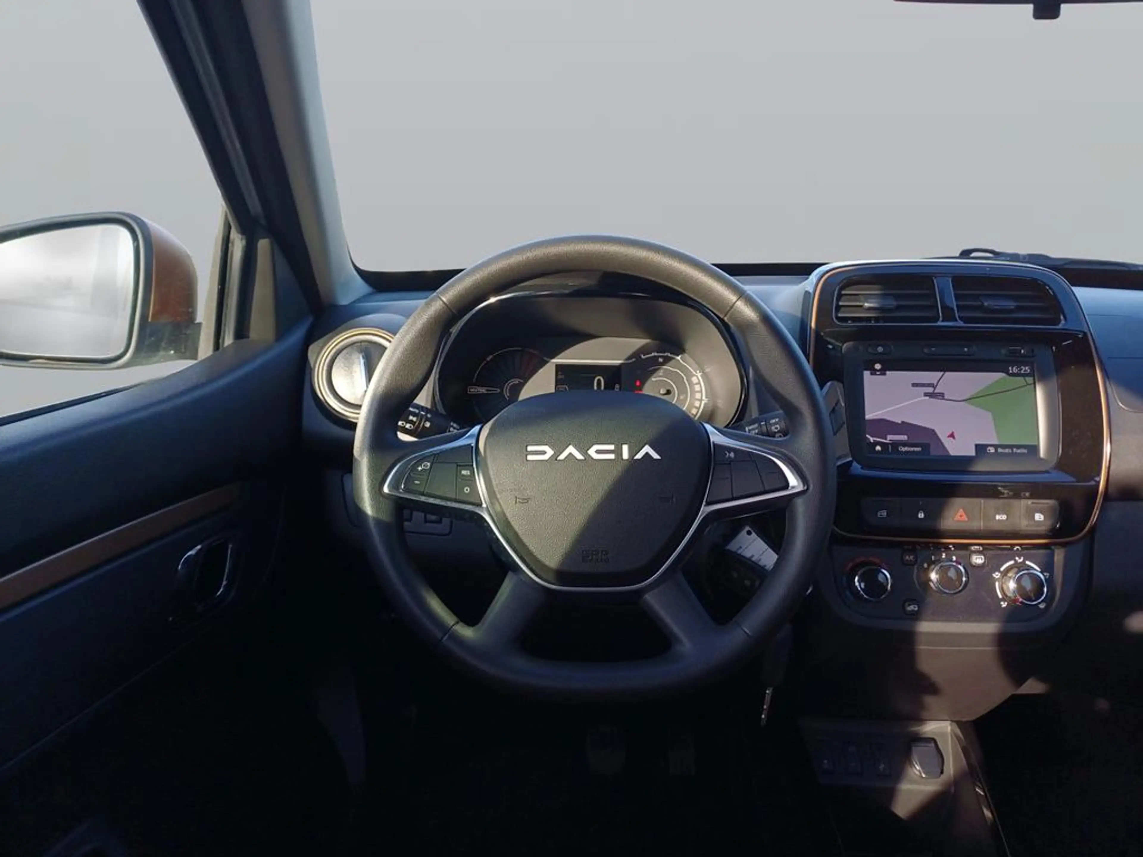 Dacia Spring Extreme — photo 13