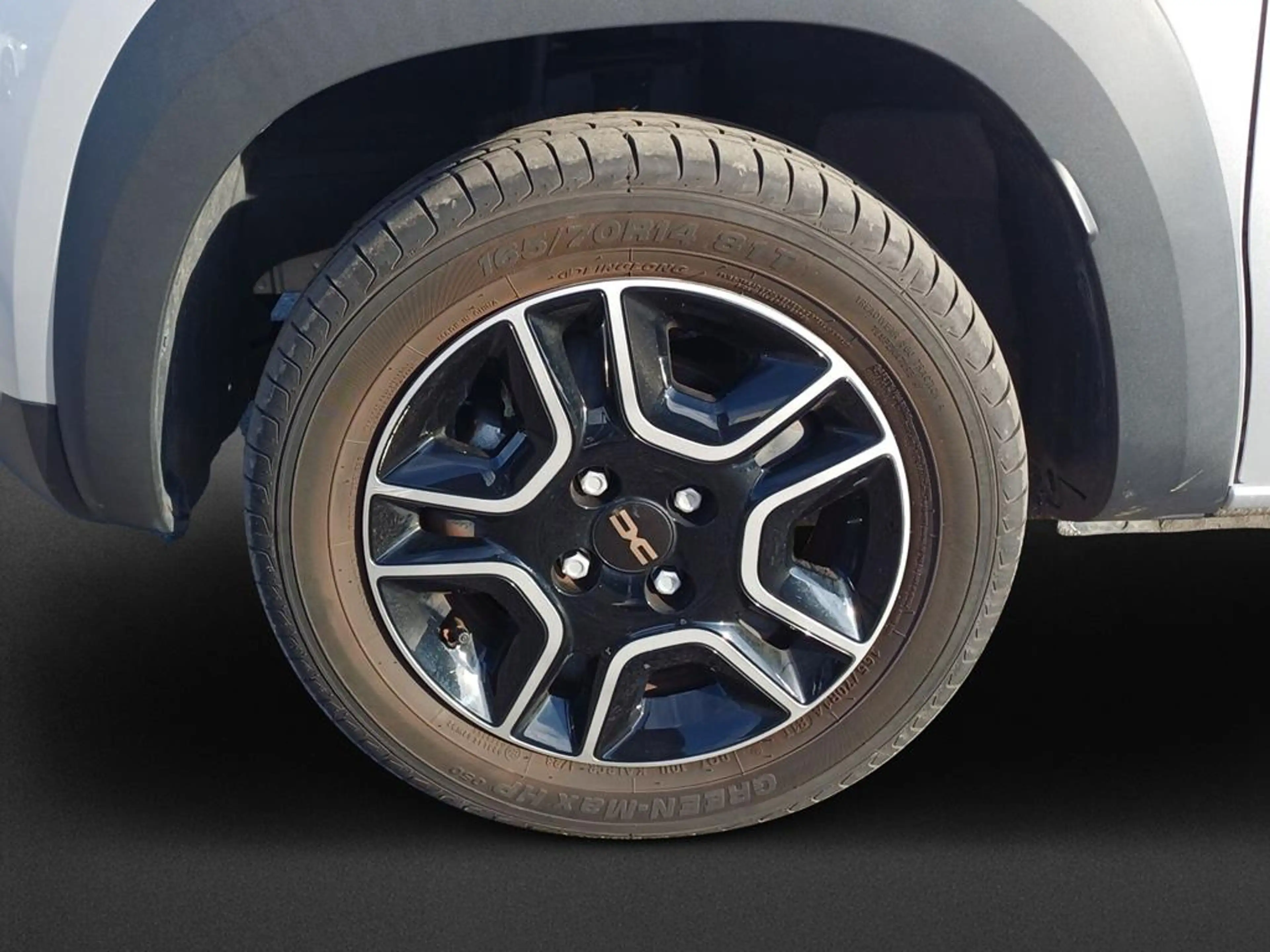 Dacia Spring Extreme — photo 8