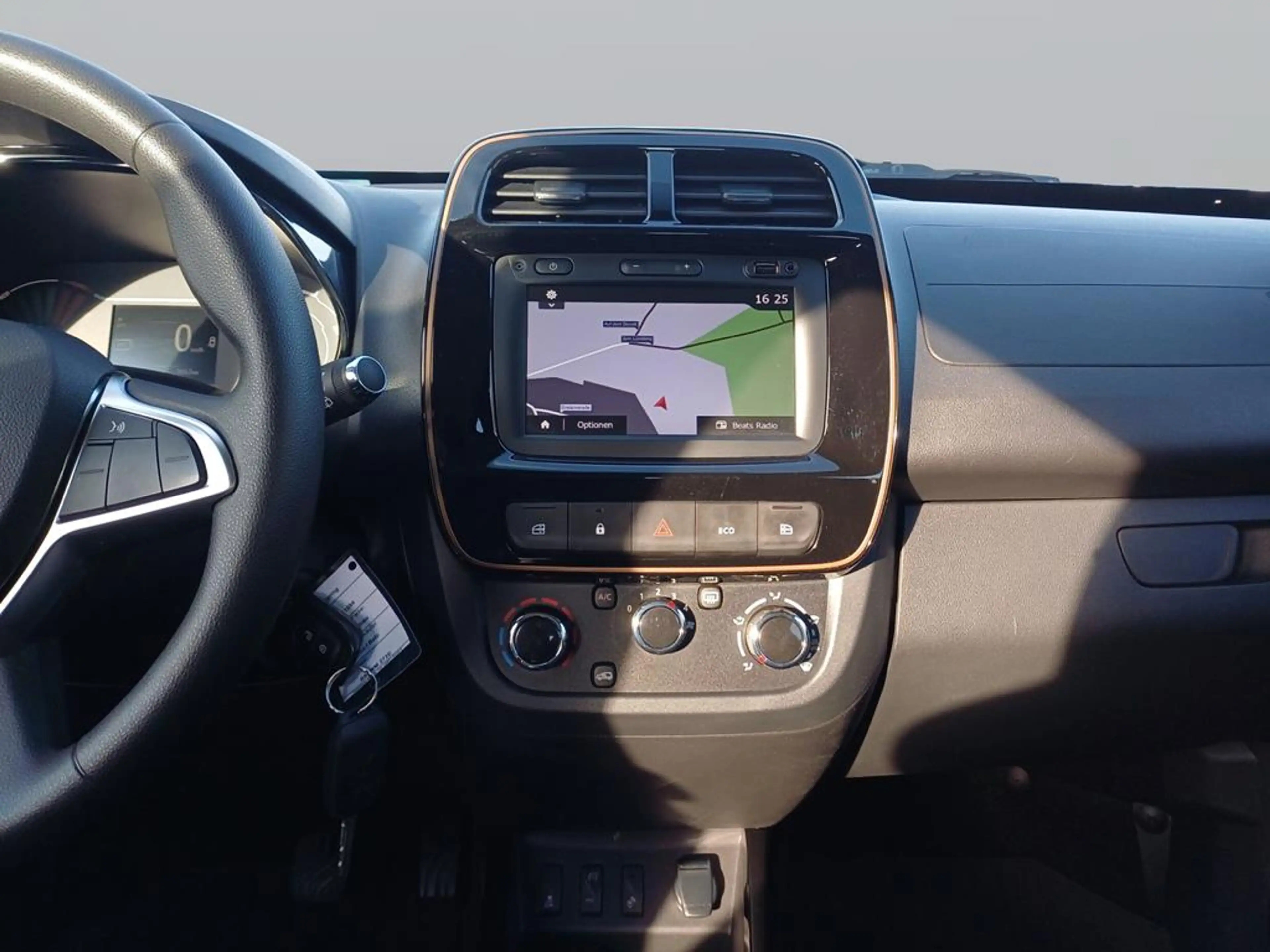 Dacia Spring Extreme — photo 12
