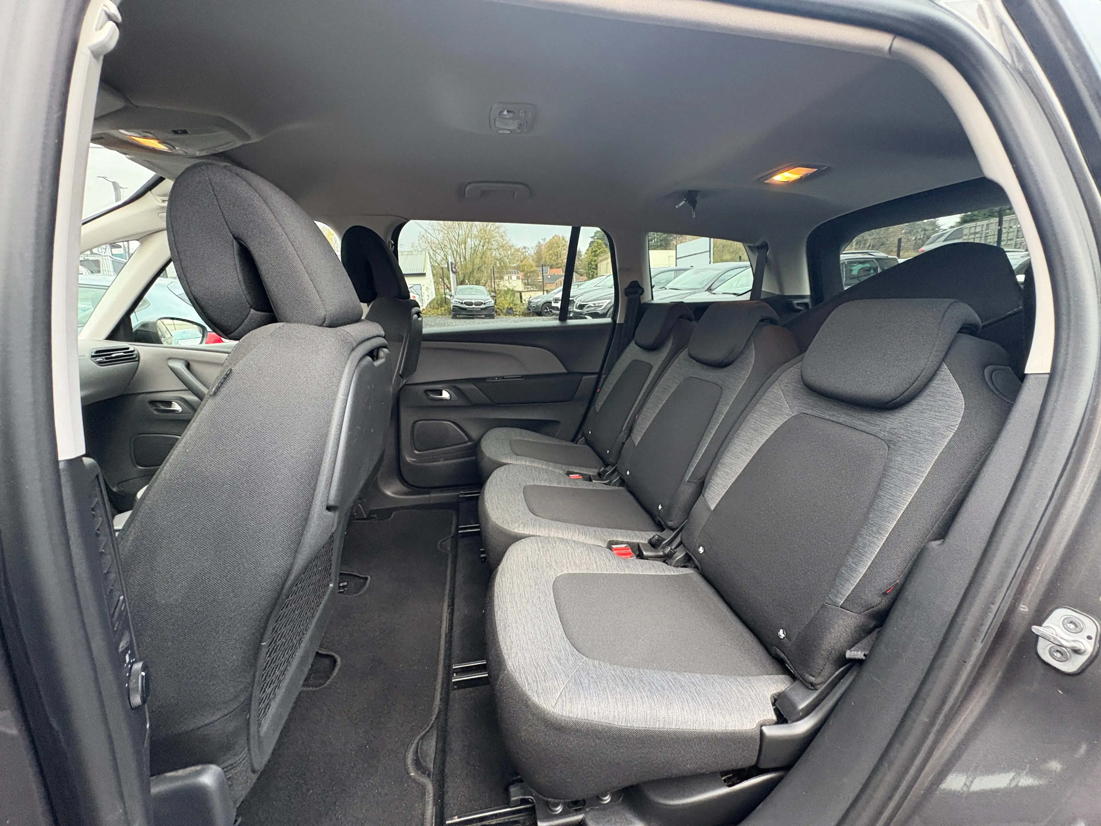 Citroen C4 SpaceTourer 1.2 Feel - 7pl - EU6D - GARANTIE 1AN - — photo 11