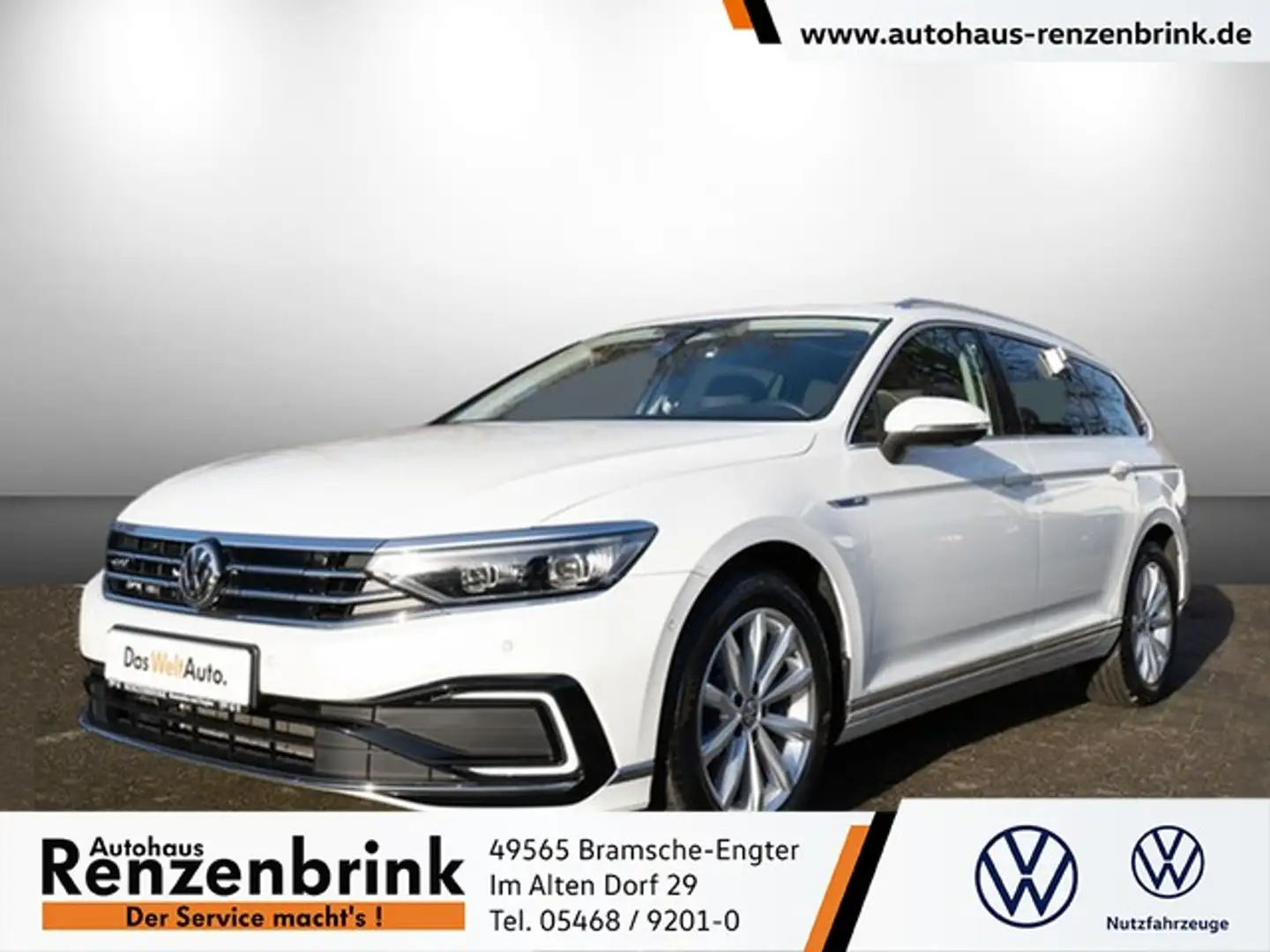 Volkswagen Passat Variant GTE Matrix Leder DCC HUD 360° Panorama Dach Weiß - 1