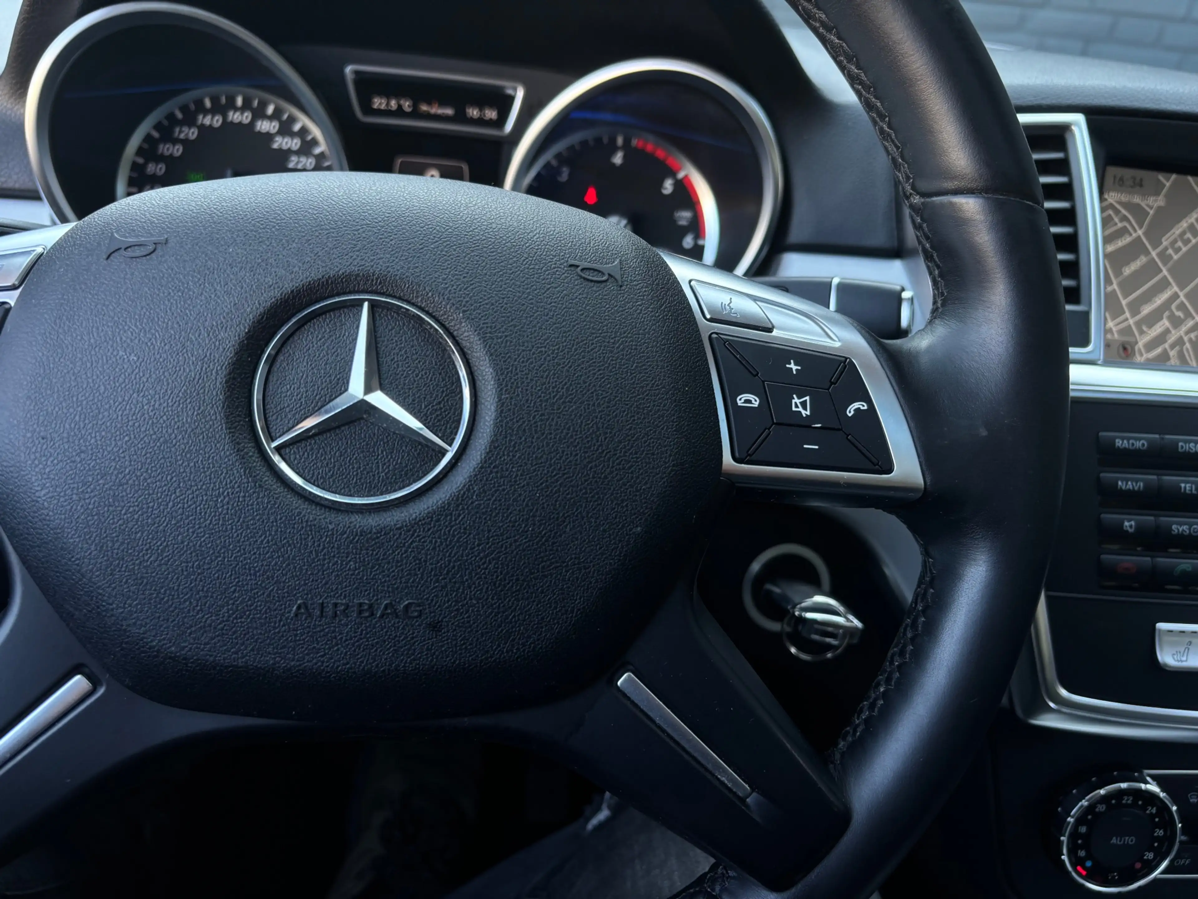 Mercedes-Benz ML 350 M-klasse BlueTEC | Pano | Trekhaak | Camera | Stoe — photo 14
