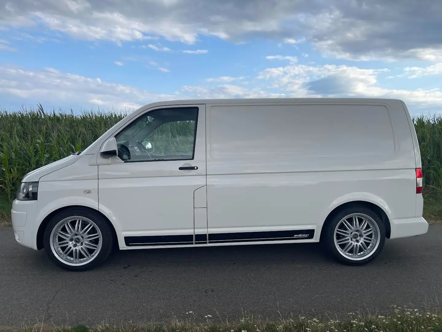 Volkswagen T5 Transporter Kasten Weiß - 2