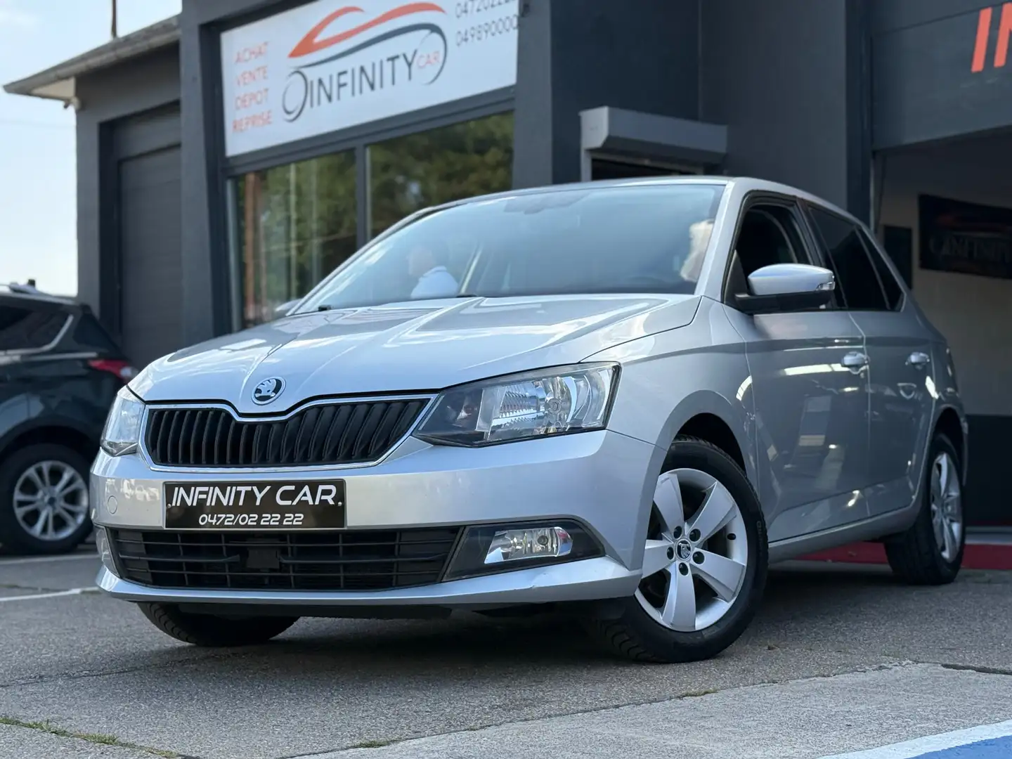 Skoda Fabia 1.0i Style Gris - 2